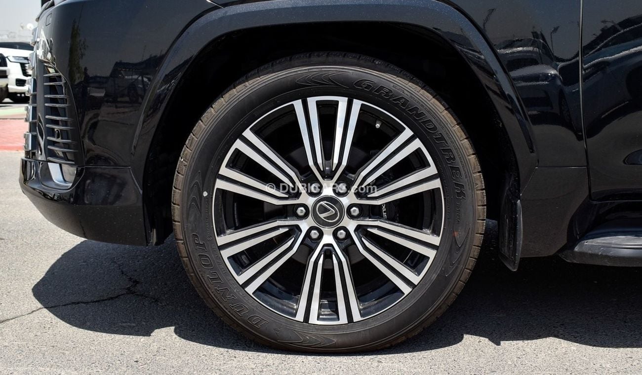 Lexus LX 600 Signature 3.5L  Twin Turbo 25 Speakers