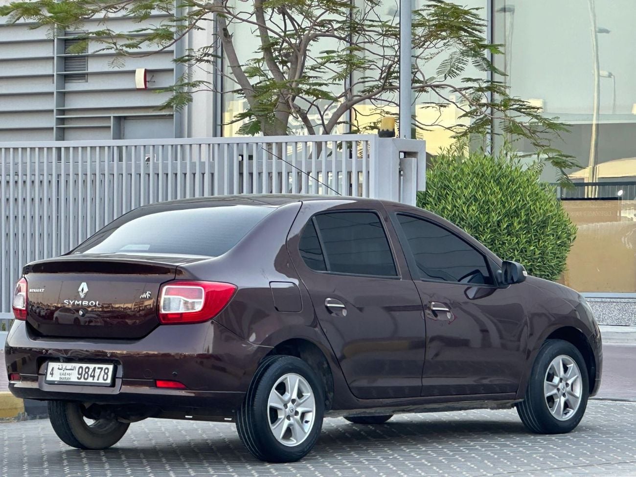 رينو سيمبول RENAULT SYMBOL 2017 GCC ORGINAL PAINT // 2KEYS // PERFECT CONDITION