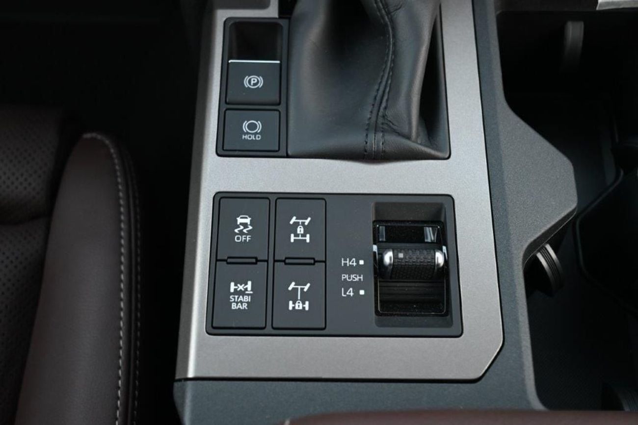 تويوتا برادو 2024 MODEL TOYOTA LAND CRUISER PRADO ADVENTURE FIRST EDITION 2.4L TURBO 7 SEAT AUTOMATIC