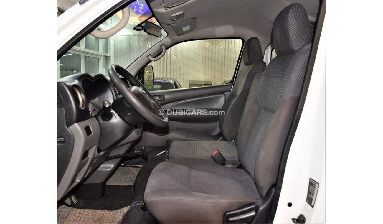 Nissan Urvan 14 Seater Van! Nissan Urvan NV350  2016 Model!! in White Color! GCC Specs