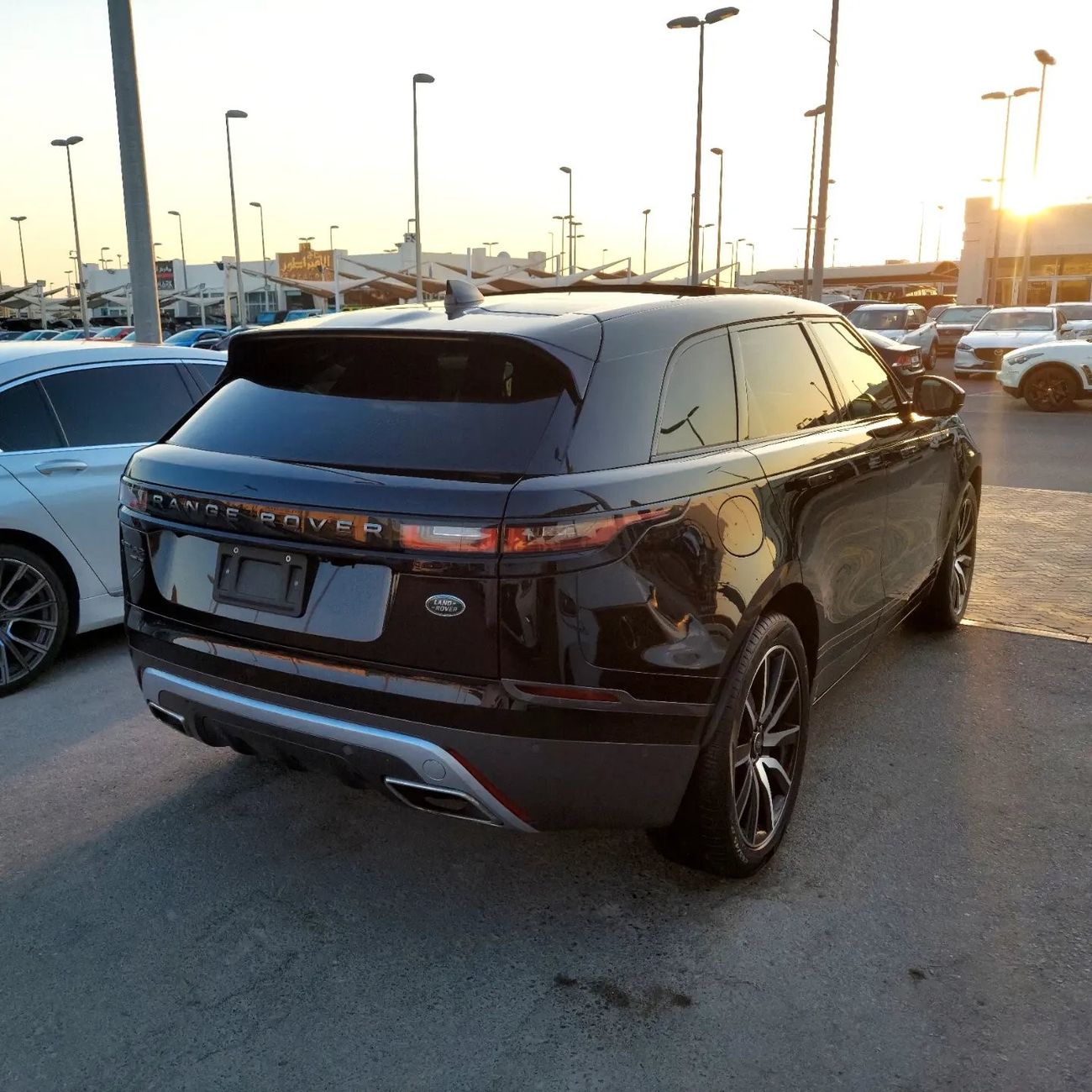 Land Rover Range Rover Velar P380 R-Dynamic SE