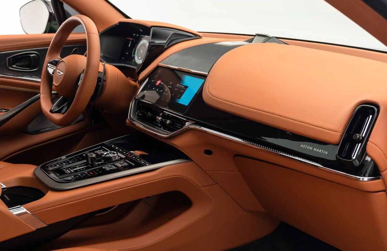 Aston Martin DB 4.0L V8 Twin-Turbocharged Engine