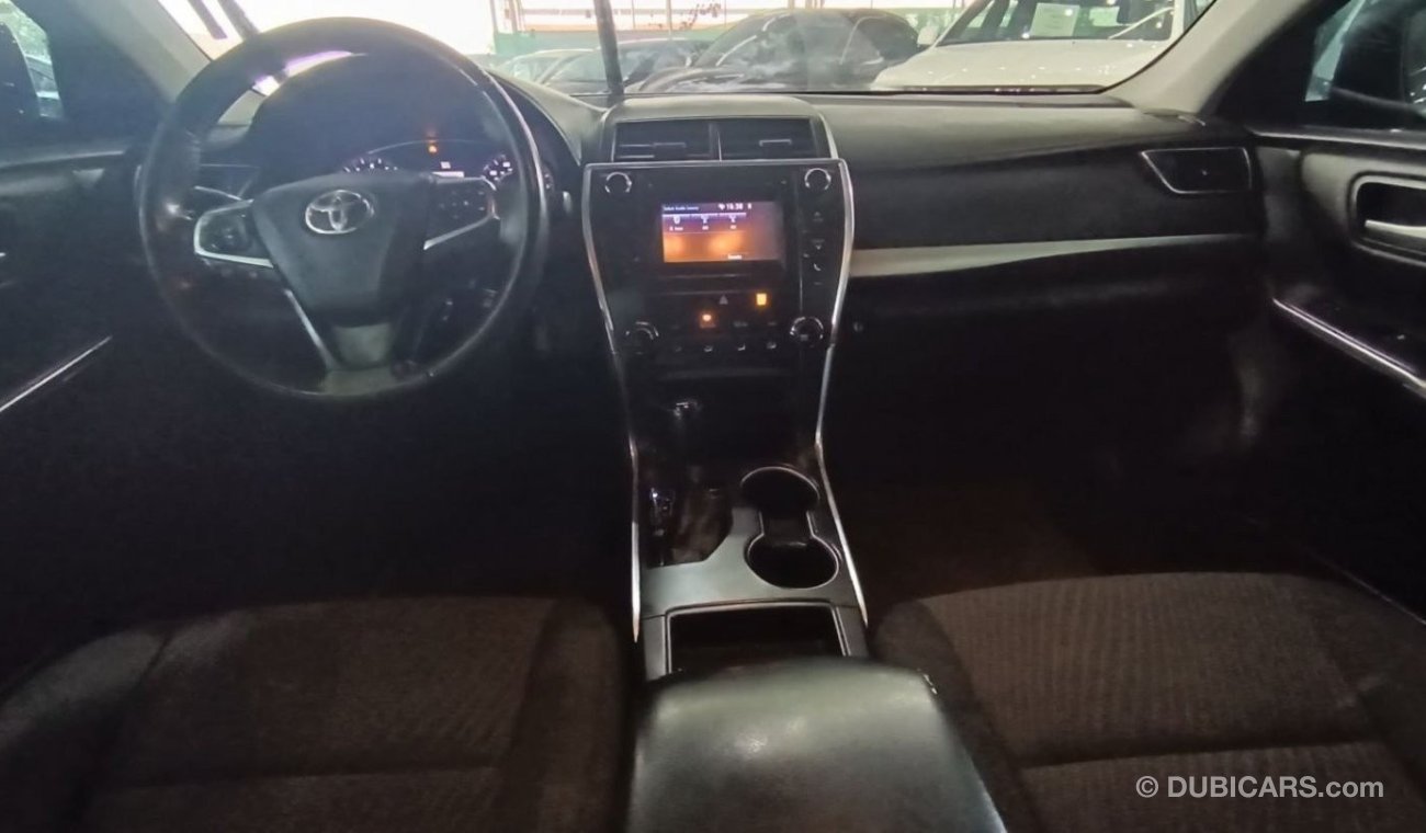 Toyota Camry SE وارد نظيف جدا