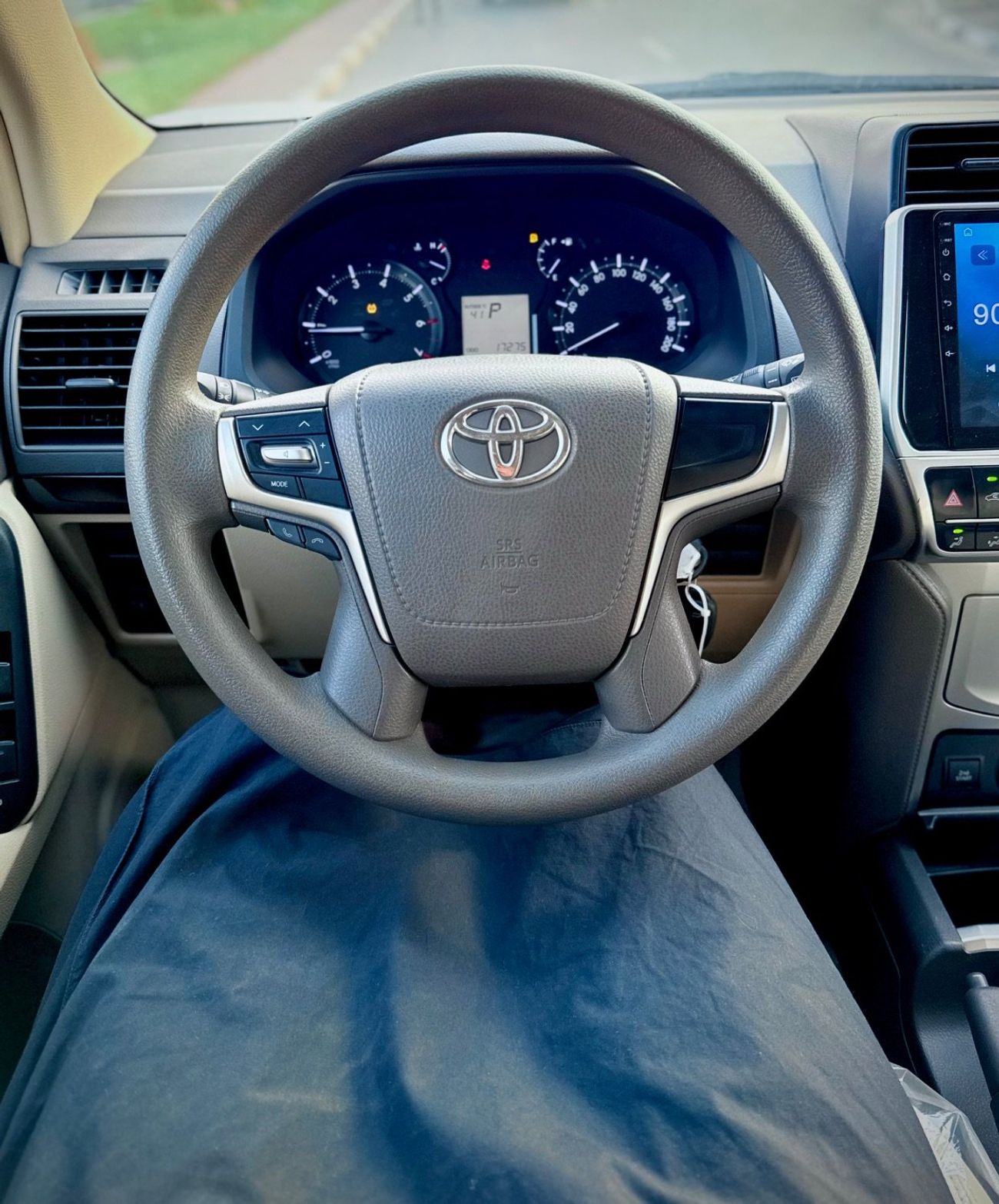 تويوتا برادو 2019 TX-L V4 2.7L Full Option Very Clean and Perfect Condition