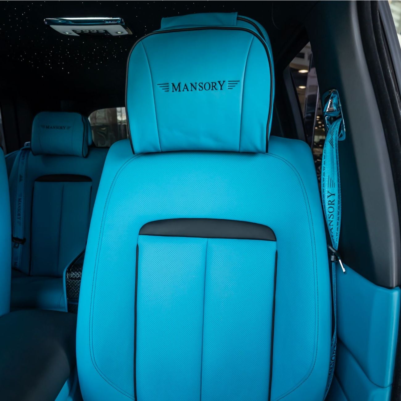 رولز رويس كولينان 2025  ROLLS ROYCE CULLINAN MANSORY  DONE ONLY 15,000KM