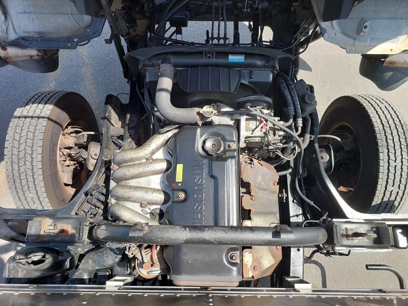 ميتسوبيشي فوسو كانتير MITSUBISHI CANTER TRUCK RHD 1995 MODEL 4.5 L DIESEL MANUAL(PM20499)