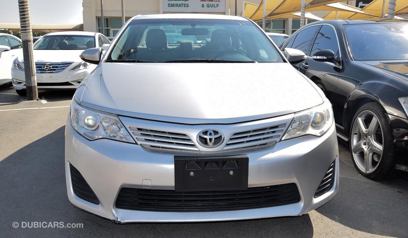 Toyota Camry S