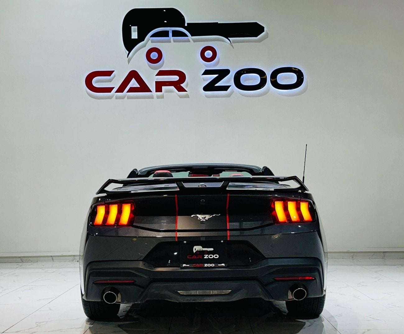 فورد موستانج EcoBoost 2.3L Convertible A/T