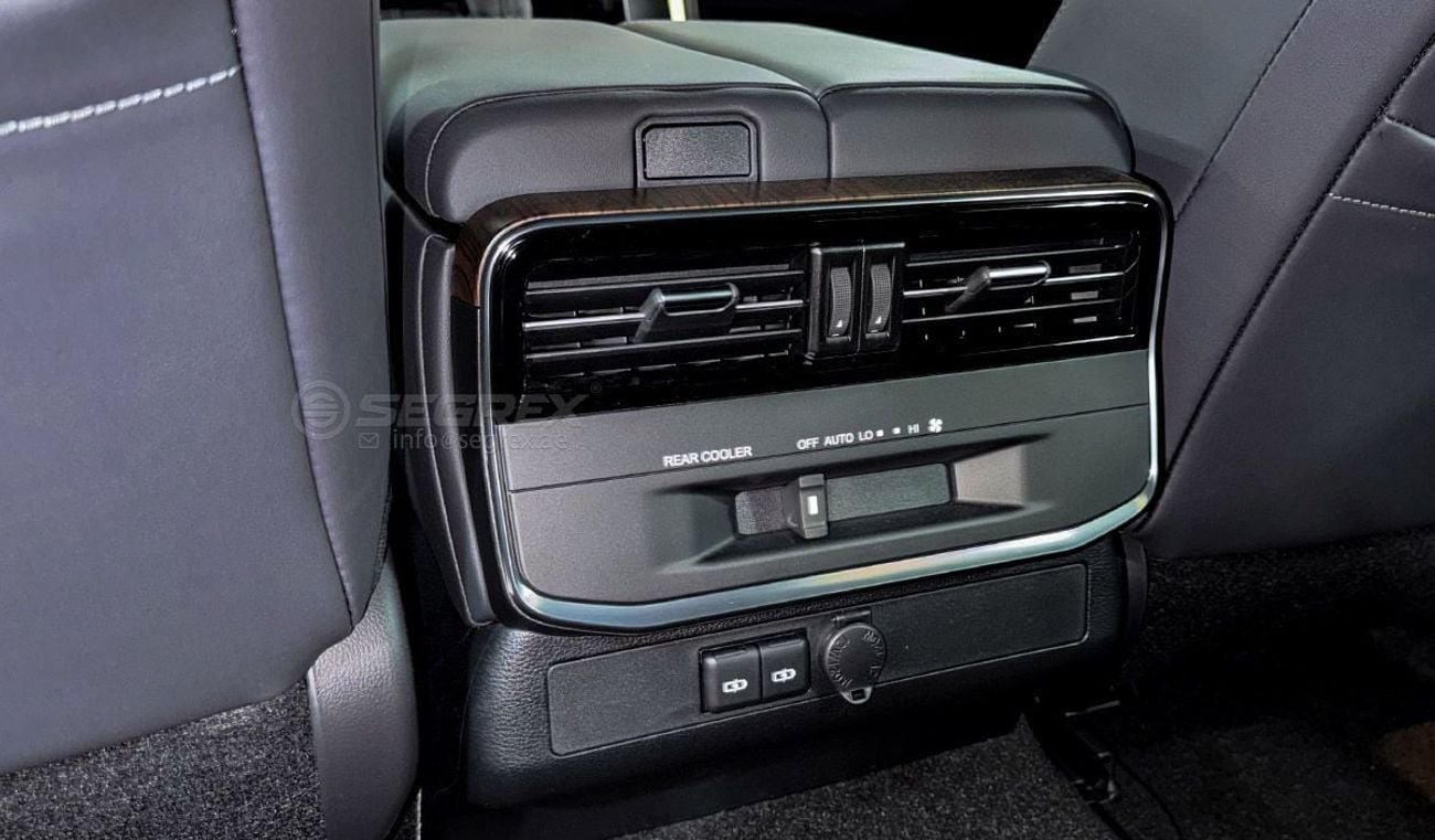 تويوتا لاند كروزر 2026 Model Toyota Land Cruiser (LC300) GXR, 4.0L Petrol 4WD 6A/T