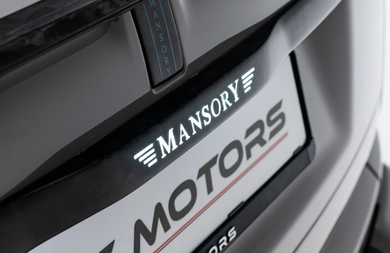 Rolls-Royce Cullinan 6.75L V12 Twin-Turbocharged Engine