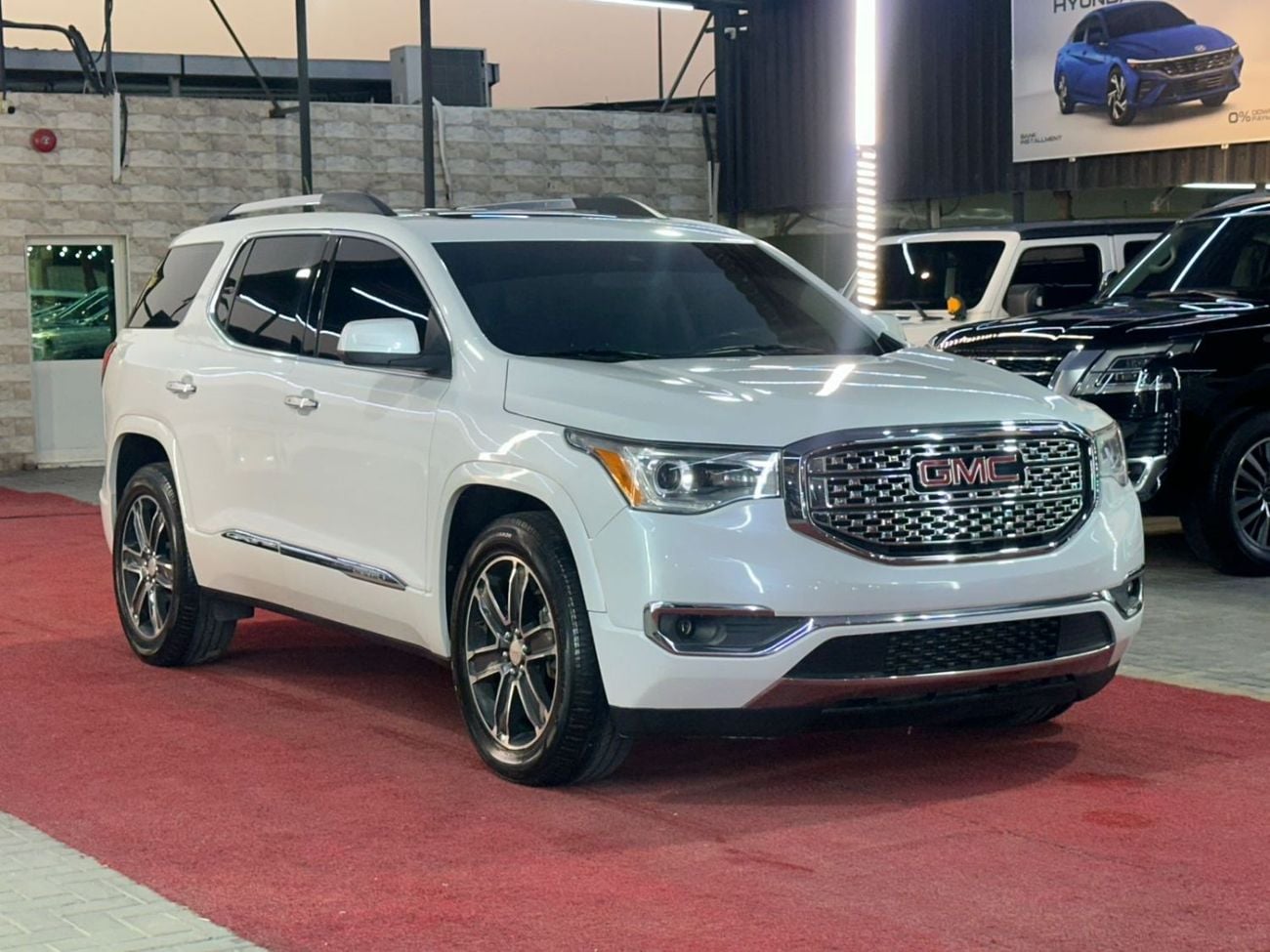 GMC Acadia DENALI