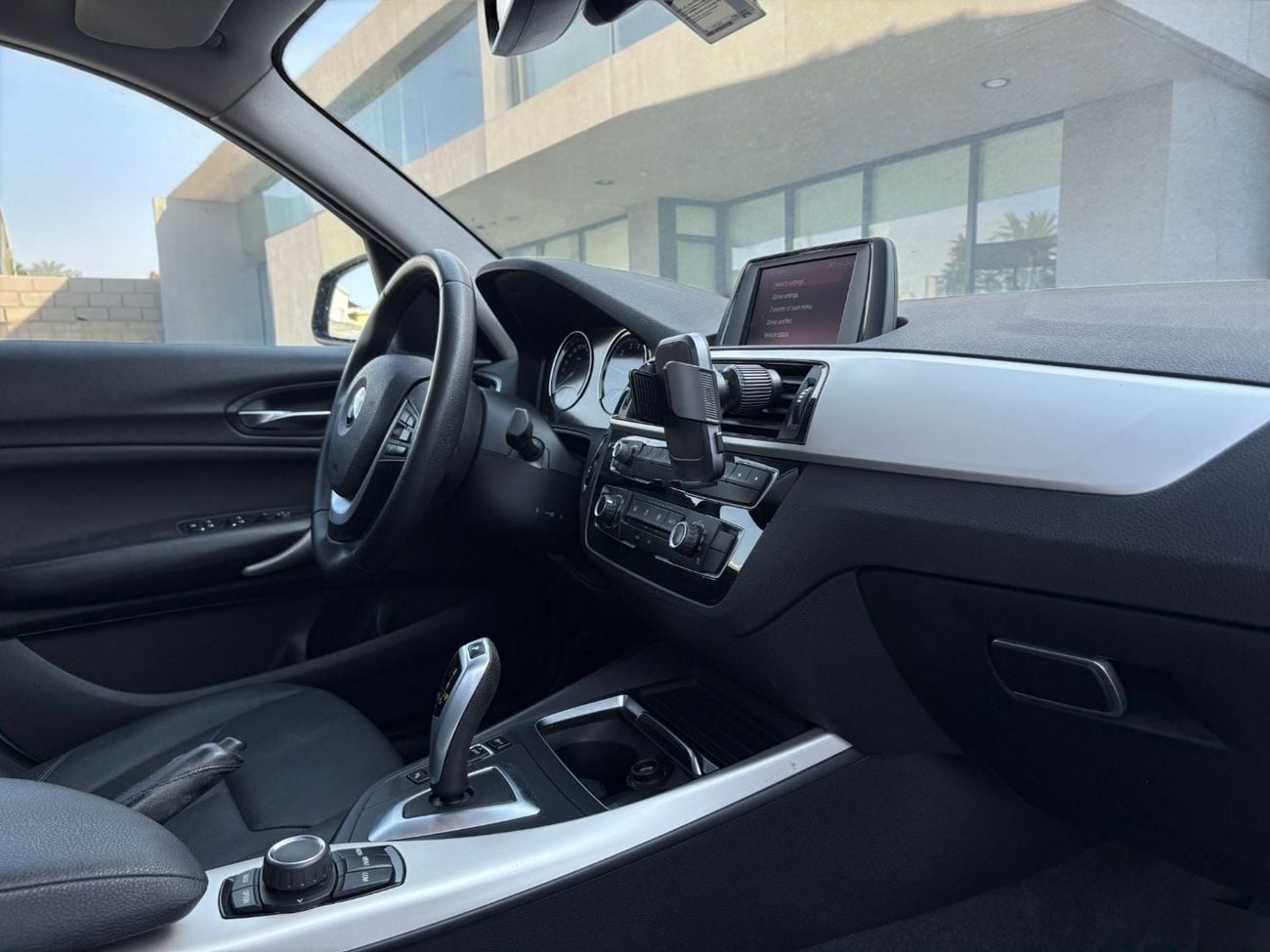 BMW 120i AED 930 P.M | 0% DOWN PAYMENT | BMW 120I | 2.0T I4 | 2019 | GCC SPECS