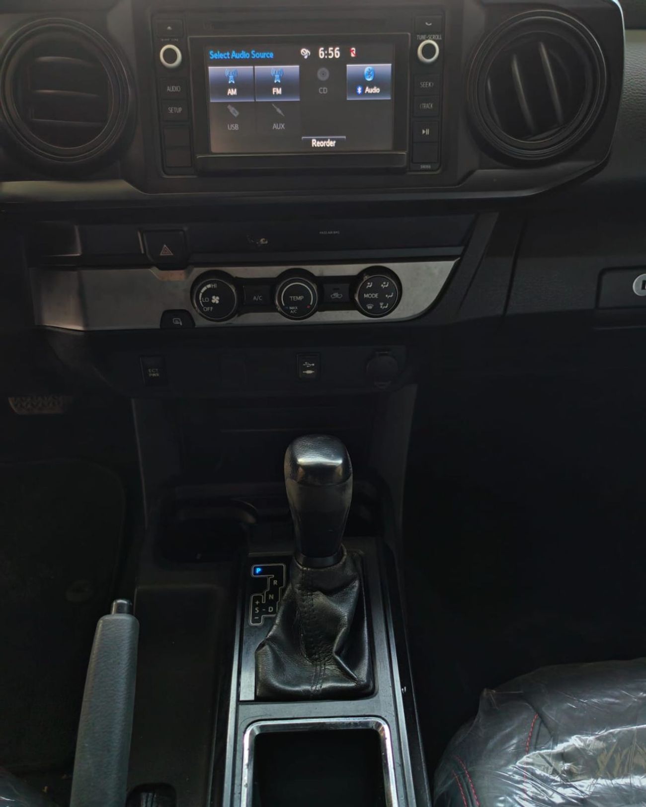 تويوتا تاكوما PETROL V6 2WD AMERICAN