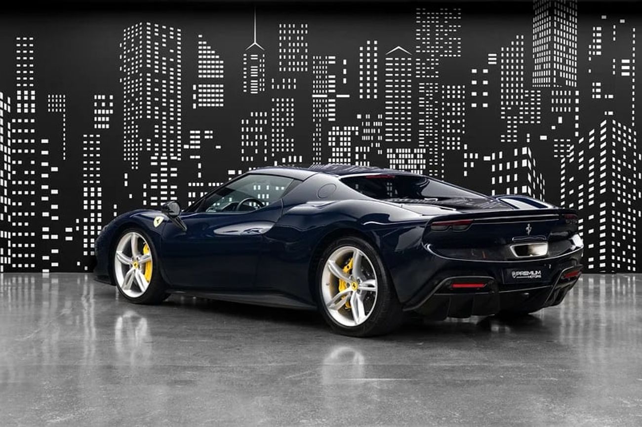 فيراري 296 GTB 3.0T V6 PHEV