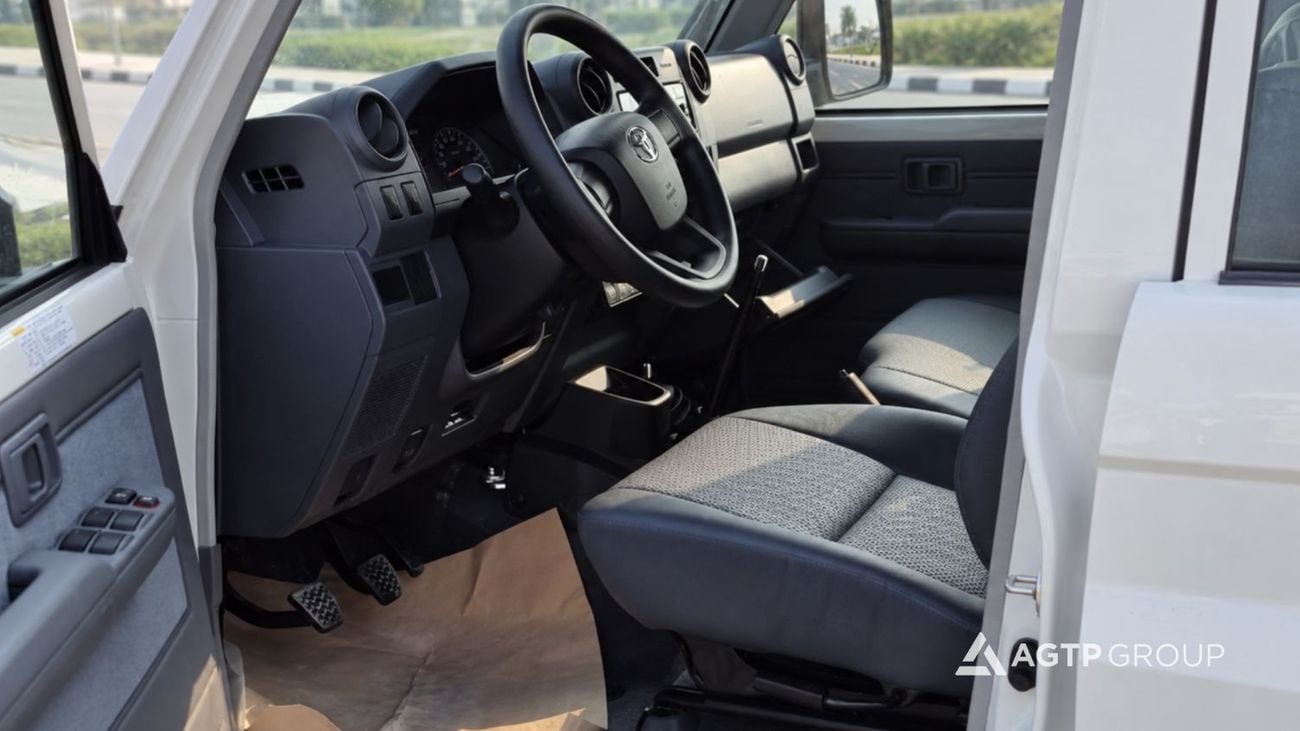 Toyota Land Cruiser 70 LC 76 5 DOOR 4.2L Diesel | Manual | AFRICA EXPORT | READY STOCK