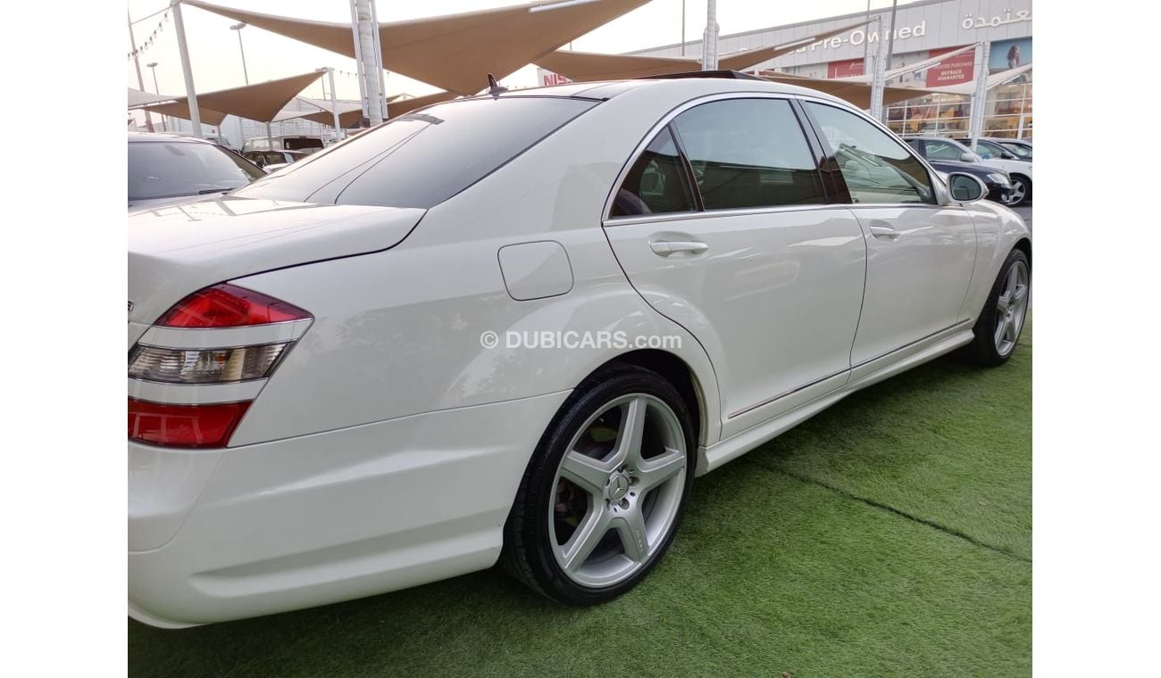 مرسيدس بنز S 350 كت AMG خليجى بانوراما - أبواب شفط -بصمة - رنجات - حساسات كاميرا شاشة بحالة ممتازة