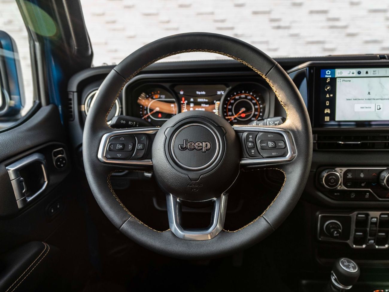 Jeep Wrangler Unlimited Sahara 2.0L A/T