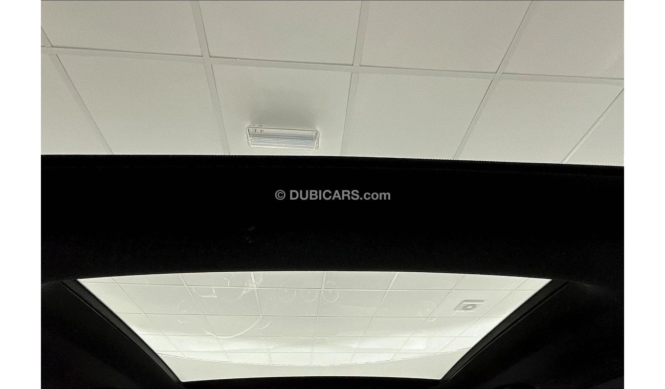 Mercedes-Benz C 200 Premium (AMG Line)