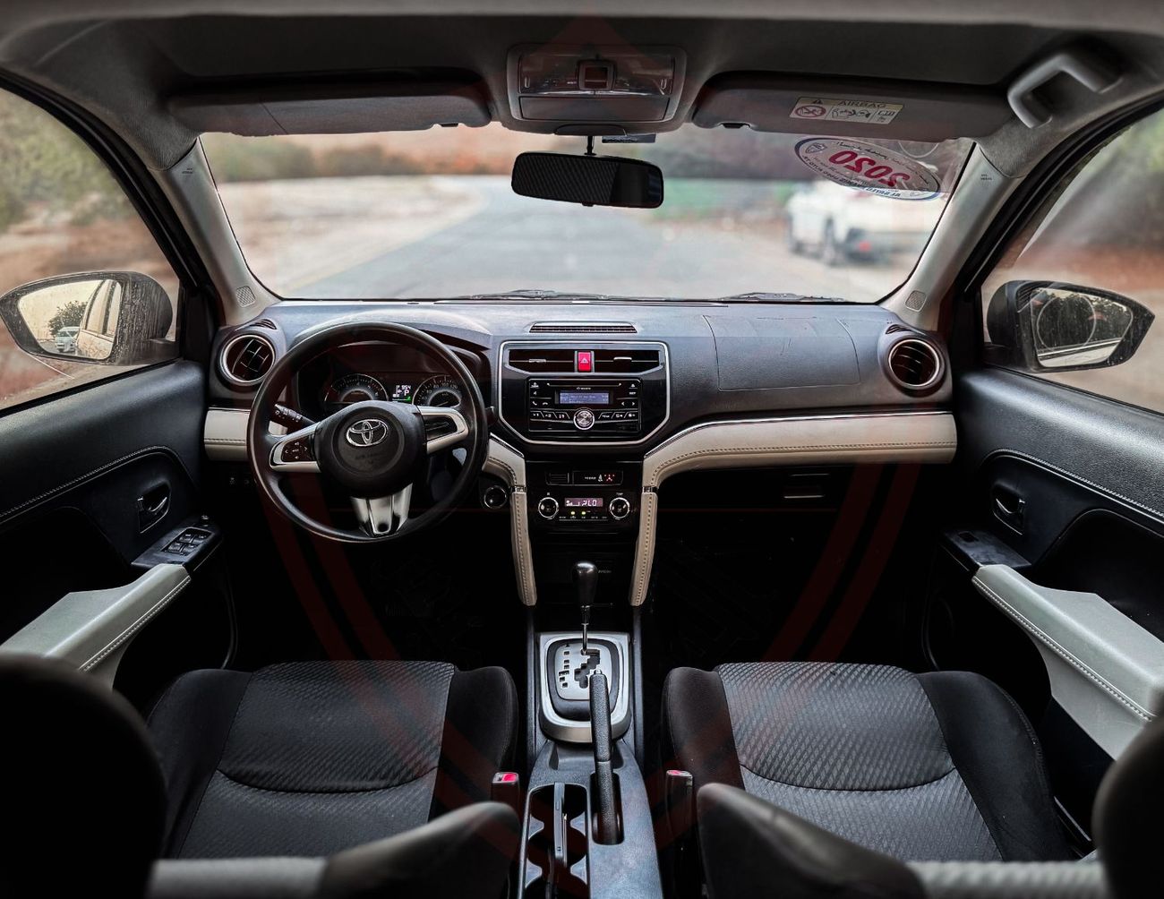 Toyota Rush EX 1.5L Toyota Rush | 1.5 L | 2020 | GCC | Accident-Free |  In Excellent Condition | 598 P.M