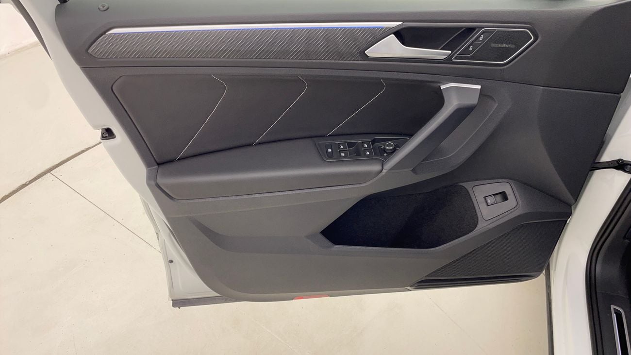 فولكس واجن تيجوان R LINE 2 | بدون دفعة مقدمة | اختبار القيادة في المنزل