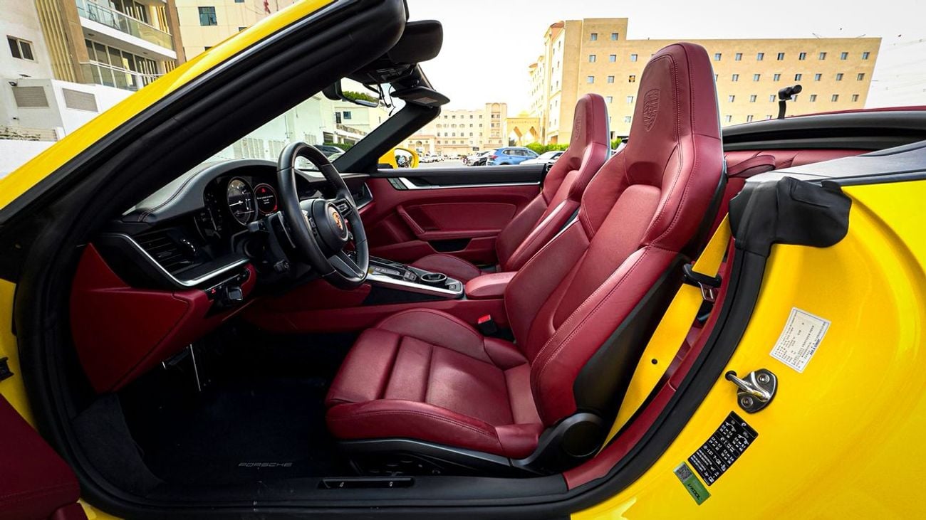 بورش 911 Carrera 4S 3.0L (380 HP) Convertible