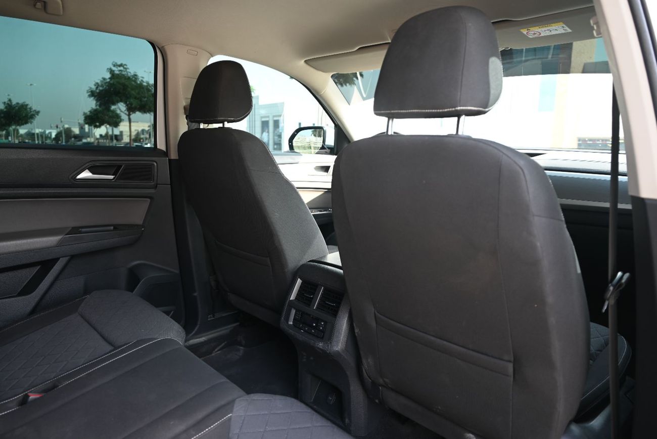 Volkswagen Teramont Trendline 3.6L - EMI 1760 AED - FULL AGENCY RECORD - ORIGINAL PAINT - VW TERAMONT 4WD - LOW MILEAGE