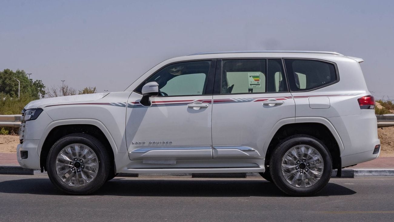 تويوتا لاند كروزر 2025 Toyota Land Cruiser 300 GXR 3.3L AT Diesel (White-Black)