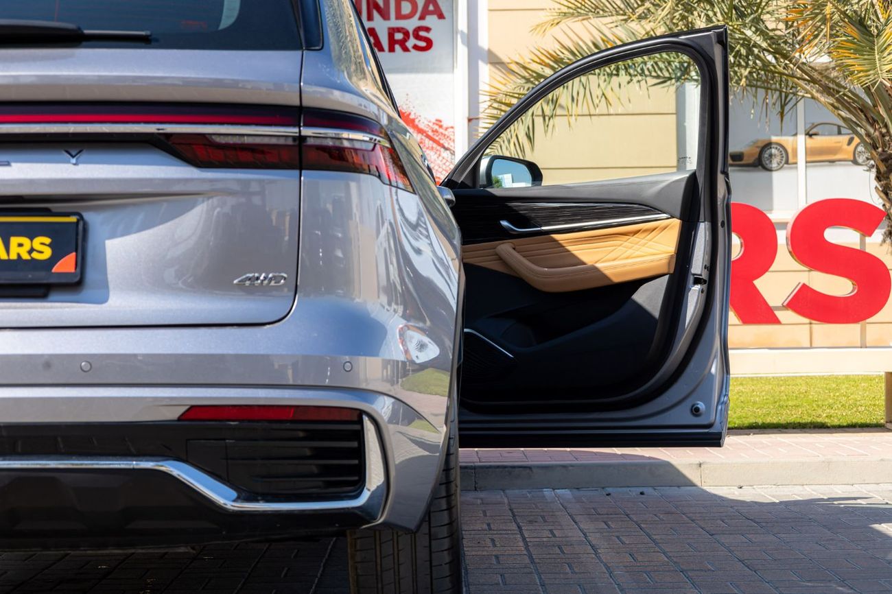 جيلي مونجارو GF+ 2.0T 4WD