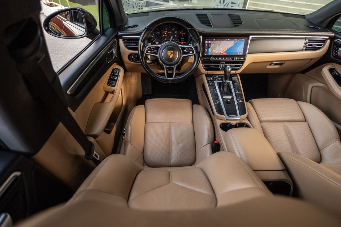 بورش ماكان Porsche Macan 2021 GCC | Warranty
