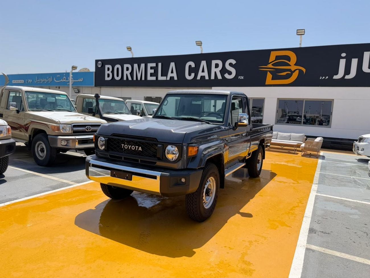 Toyota Land Cruiser Pick Up Std 4.0L Double Cab Utility 4WD