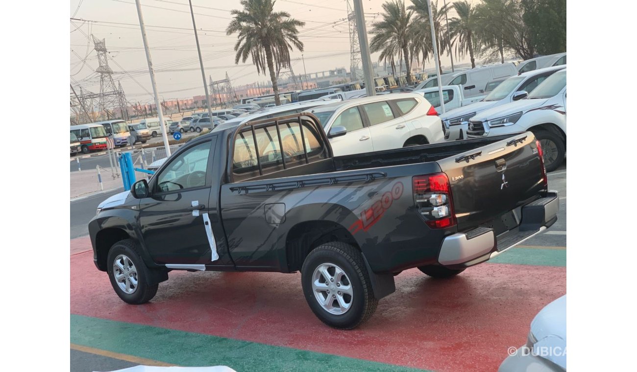 ميتسوبيشي L200 Mitsubishi L200 Pick Up S/Cab M/T 2.4L Diesel 2022 Model