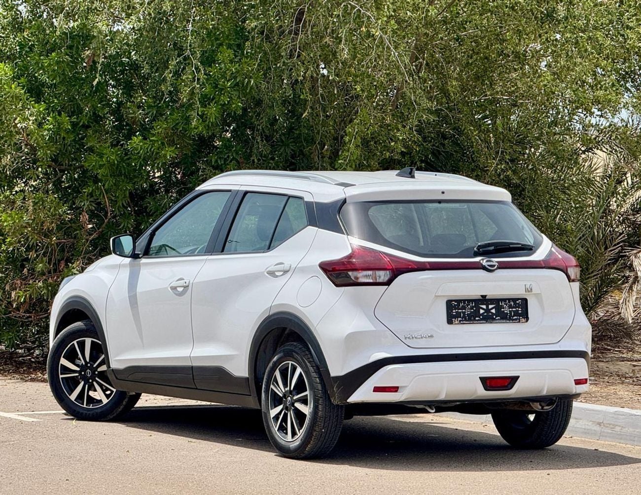 Nissan Kicks SV 1.6L 710-Monthly l GCC  1.6L, Cruise, Camera l Accident Free