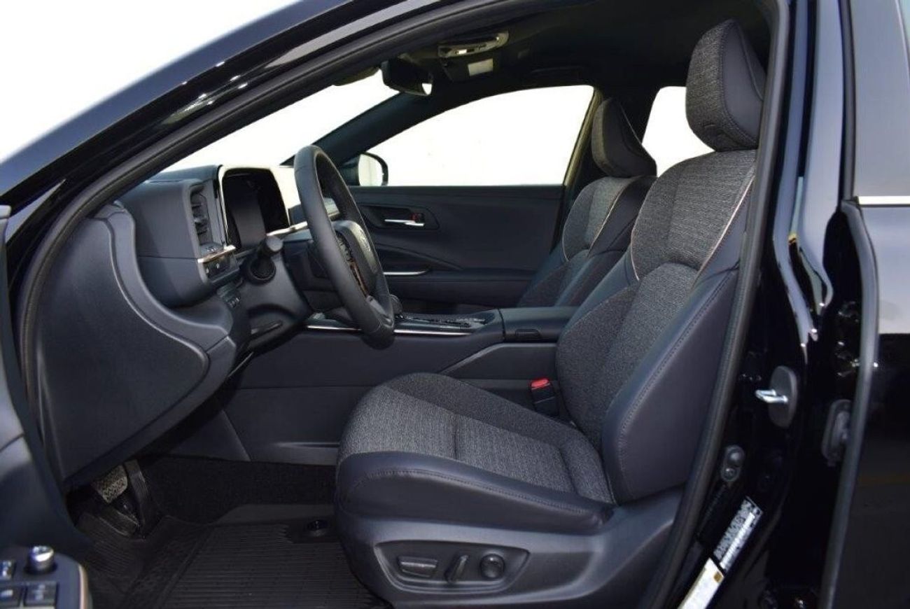 Toyota Crown XLE Hybrid 2.5L Automatic