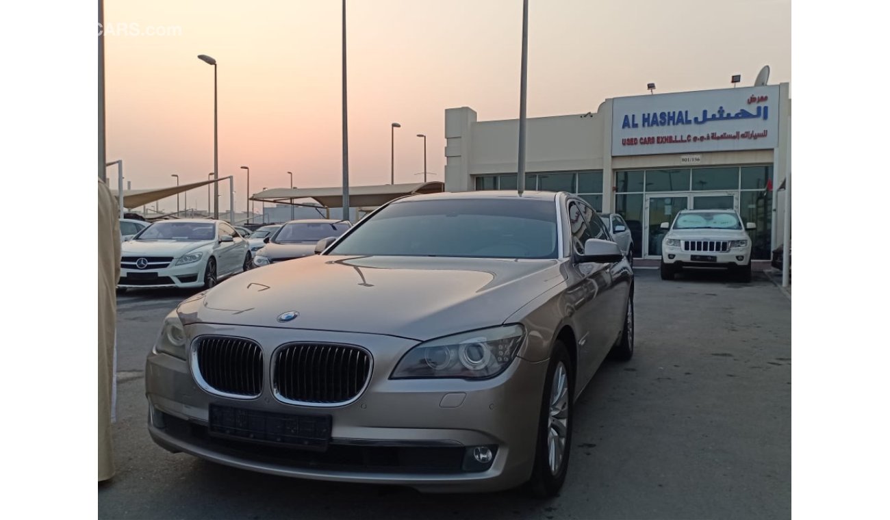 BMW 730Li Bmw750 model 2012 GCC car prefect condition full service full option low mileage