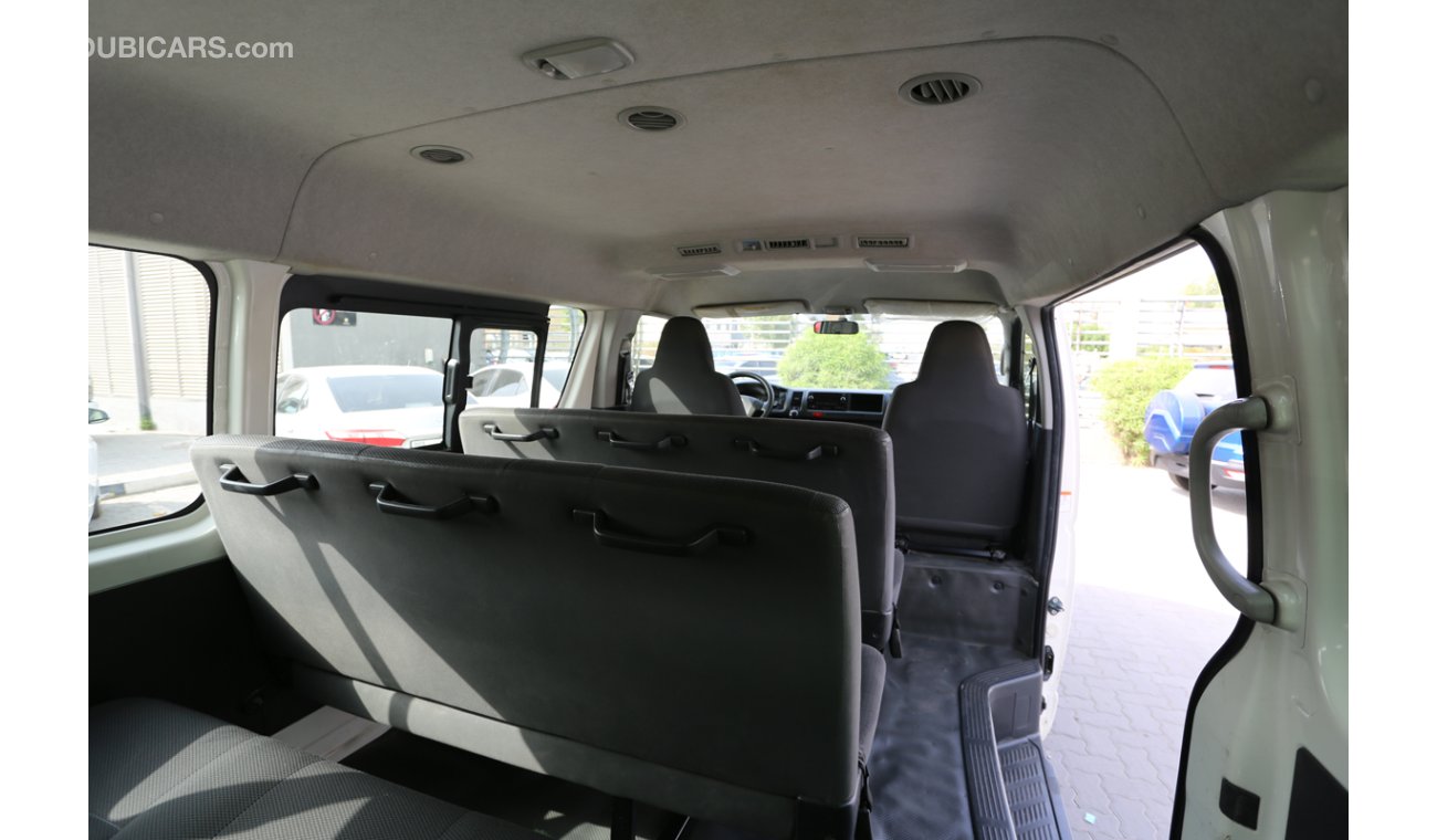 Toyota Hiace 15 Seater, Midroof, 2.5cc in good condition(46361)