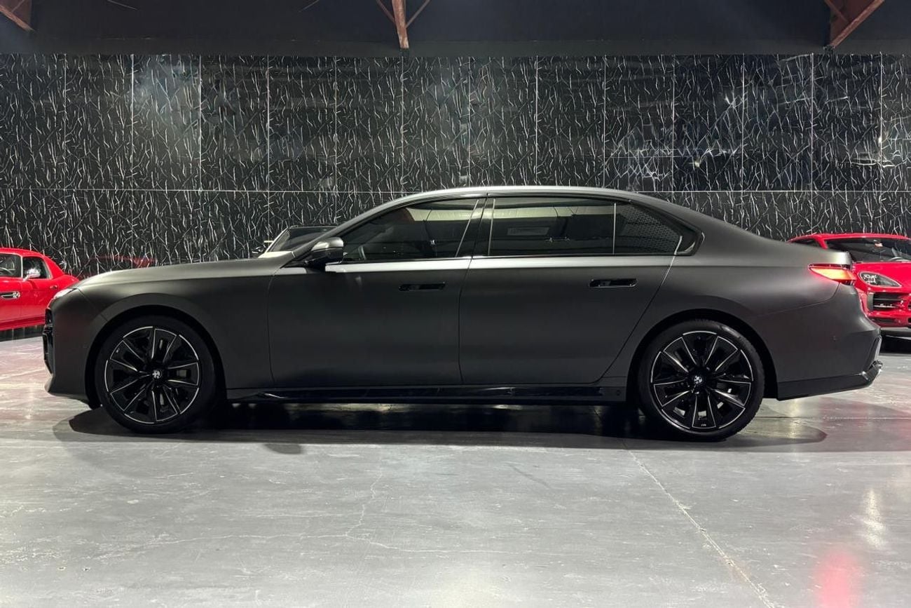 BMW 760i XDRIVE MASTERCLASS M SPORT PACKAGE 4.4L ,V8 ,8 Speed xDrive AWD
