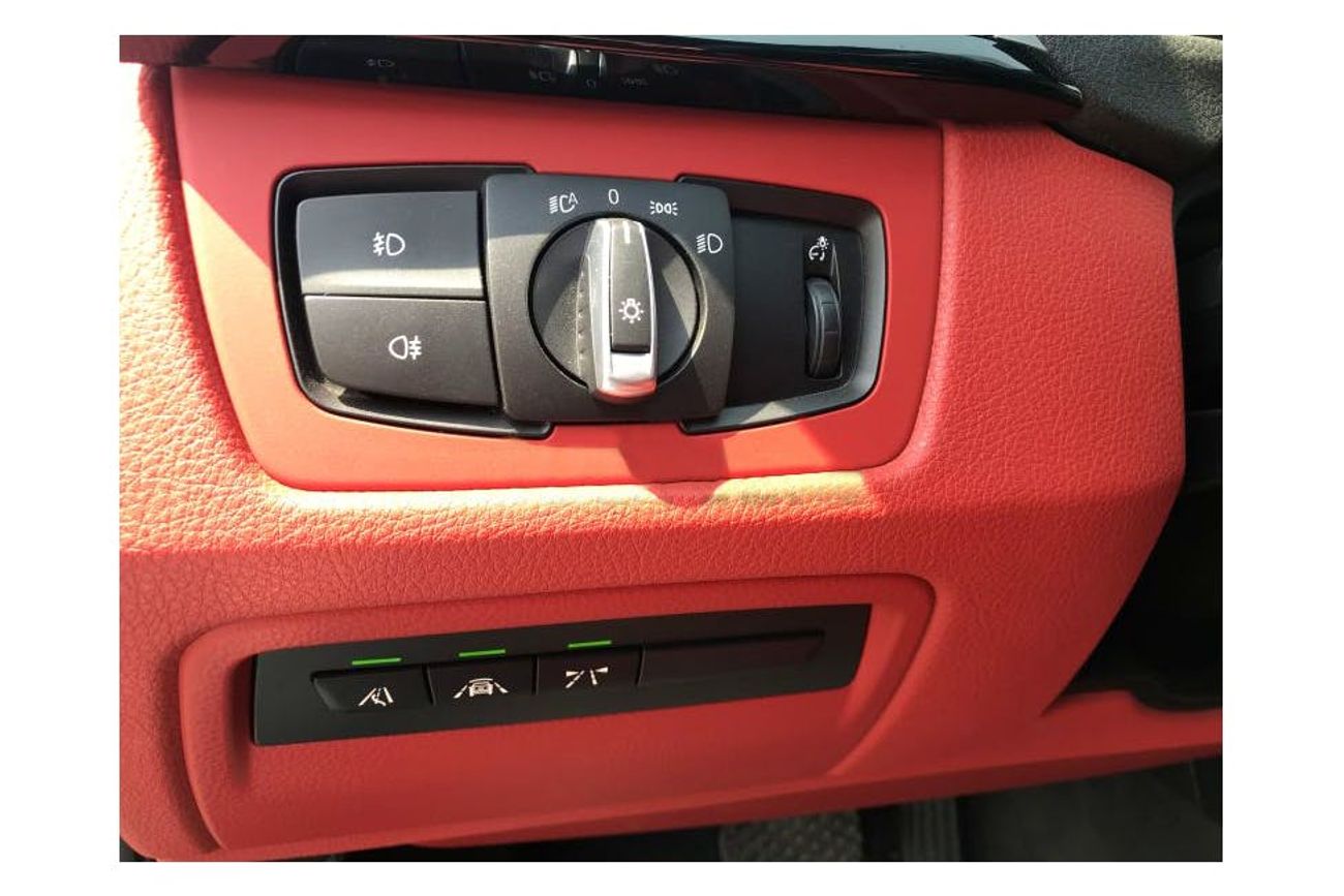 BMW 435i Sport-Line Hard Top Convertible 3.0L 2015 Model GCC Specs