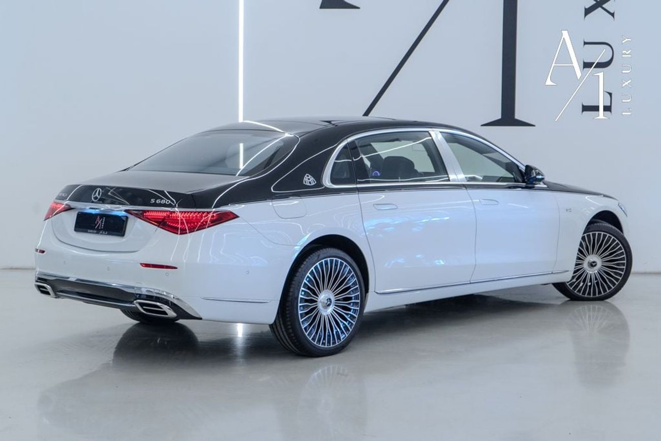 مرسيدس مايباخ S680 مايباخ 2024 Mercedes-Maybach S680 4MATIC, Mercedes Warranty + Service Pack, Fully Loaded, GCC