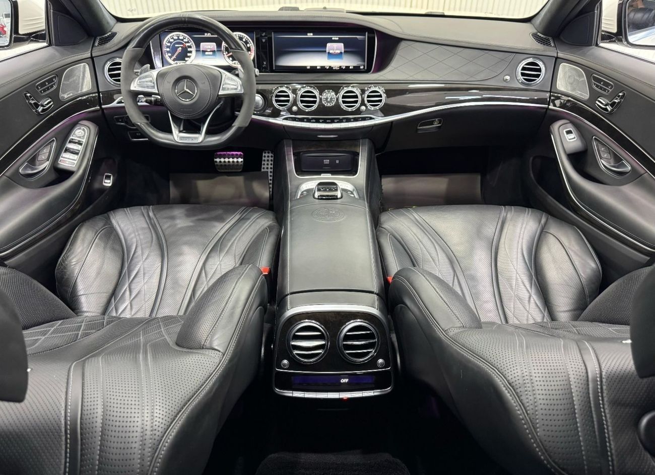 Mercedes-Benz S 63 AMG Std 5.5L 2016 Mercedes Benz S63 AMG, Full Service History, Fully Loaded, Excellent Condition, 6 Butt