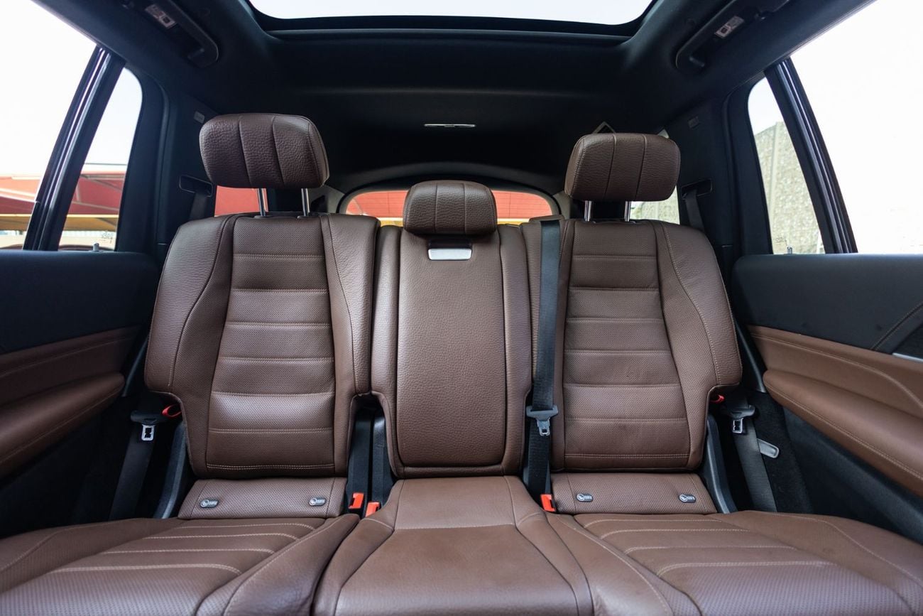 مرسيدس بنز GLS 450 4M AMG HIGH مرسيدس بنز GLS450 AMG موديل 2024 في دول مجلس التعاون الخليجي | ضمان الوكالة