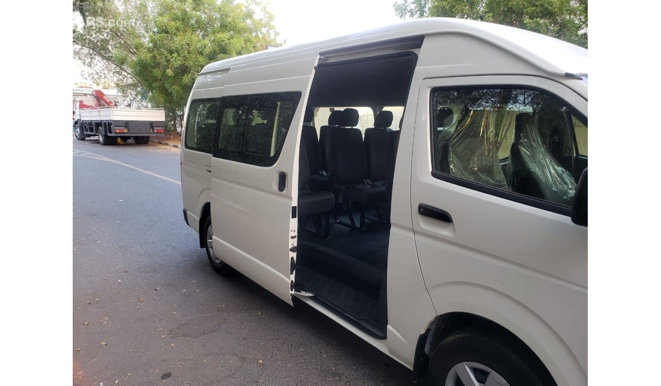 Toyota Hiace High roof very nice clean car