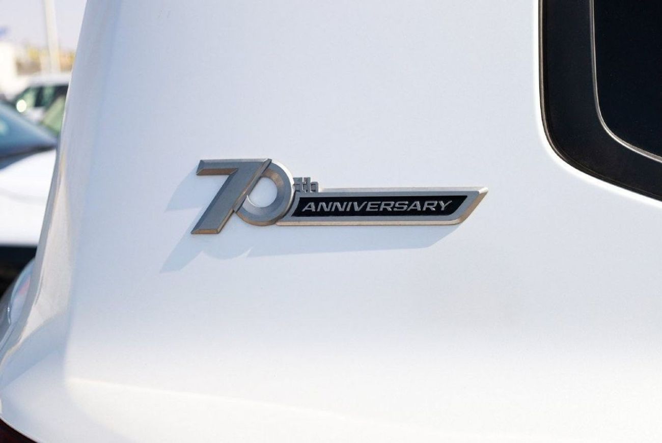 تويوتا لاند كروزر LAND CRUISER GR 3.3L DIESEL