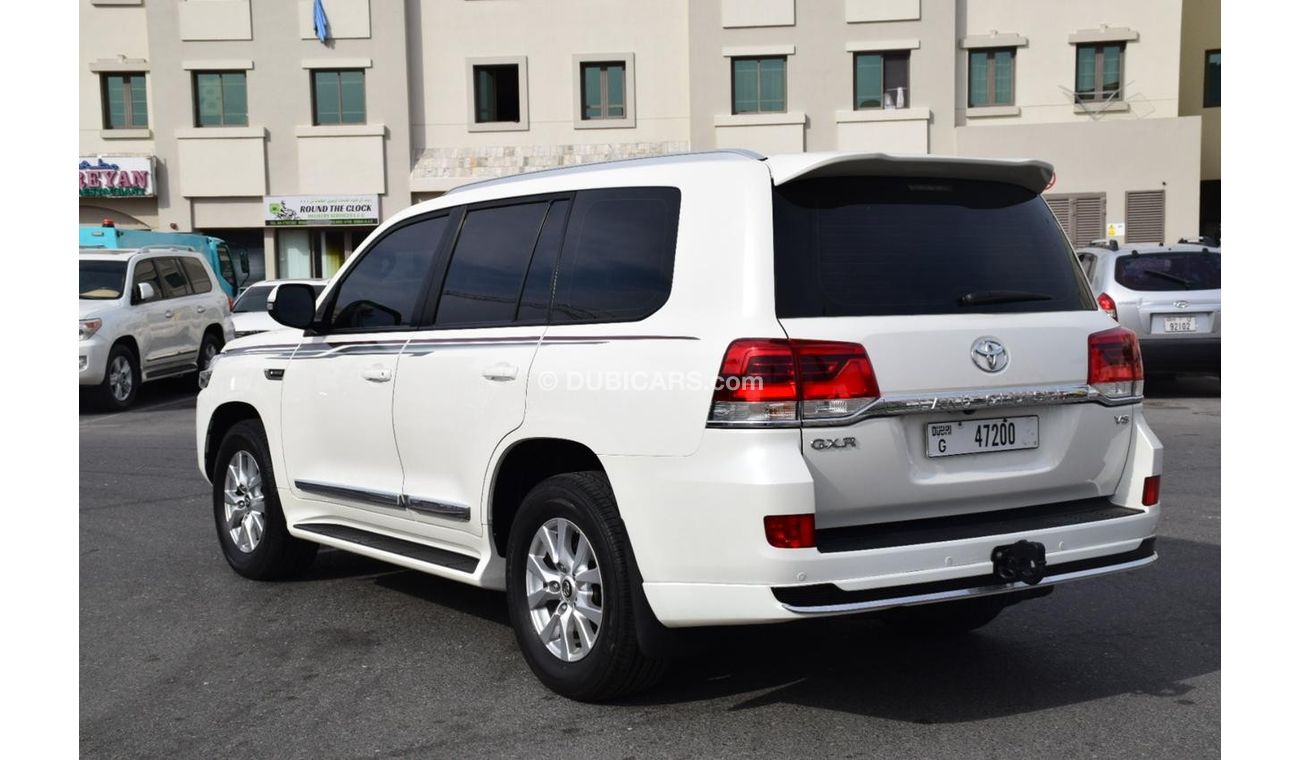 تويوتا لاند كروزر GXR GT