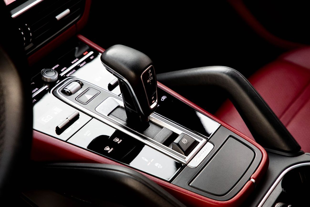 Porsche Cayenne COUPE | 4,093 P.M  | 0% Downpayment | PORSCHE MAINTAINED!