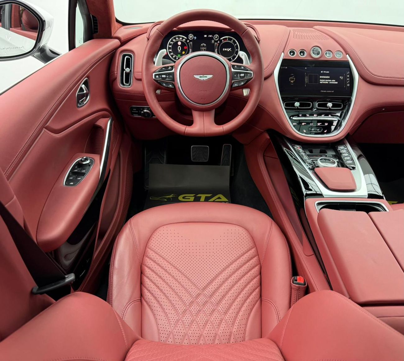 أستون مارتن DBX 2023 Aston Martin DBX GCC ,Agency Warranty+ Service Contract ,Excellent Condition ,GCC Specs