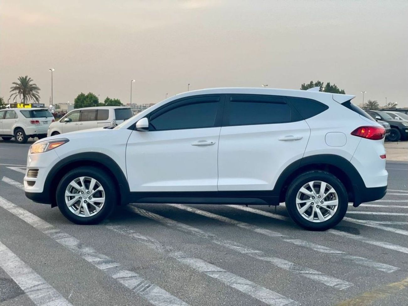 هيونداي توسون 2020 Hyundai Tucson 2.0L V4 GDi Premium With Lane Assist & Leather Seat - Super Clean - 62,800 Milea