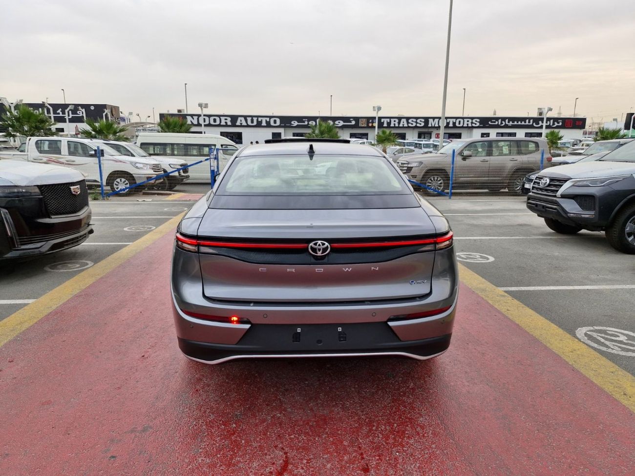 تويوتا كراون 2025 TOYOTA CROWN 2.5L HYBRID FWD GCC BRAND NEW 0KM
