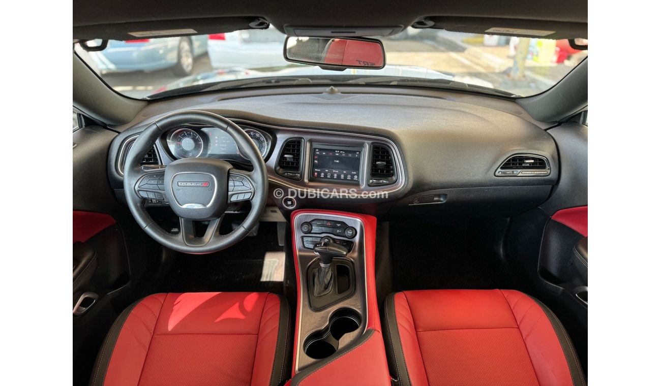 Dodge Challenger Dodge Challenger SXT / 2018 / USA / V6