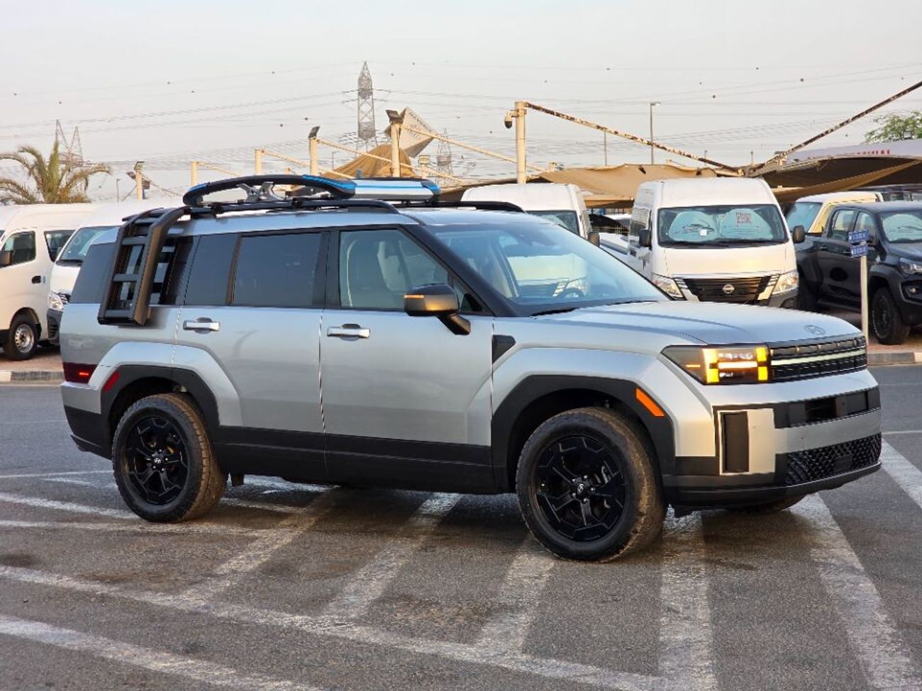 هيونداي سانتا في 2024 Model XRT full option 4x4, sunroof and 7 seater