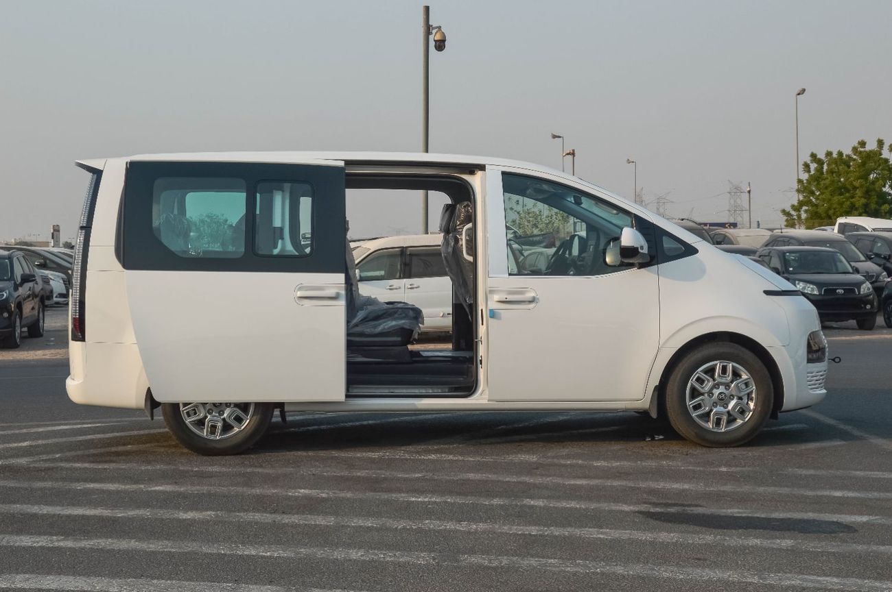 هيونداي ستاريا HYUNDAI STARIA 3.5L FWD PETROL MINIVAN 2025